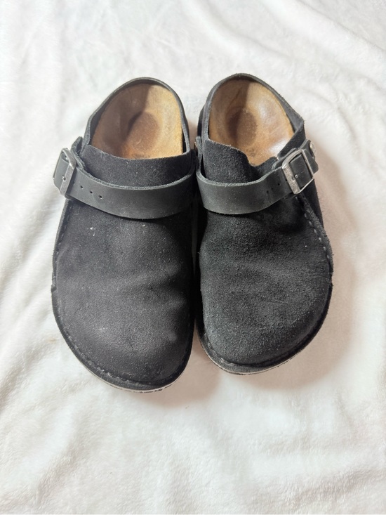 Birkenstock Shoes - Birkenstock Black Suede Buckle Clogs